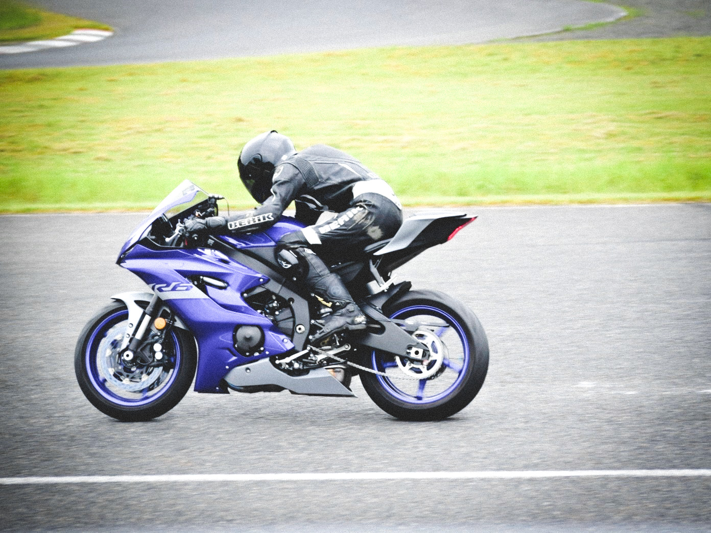 YZF-R6