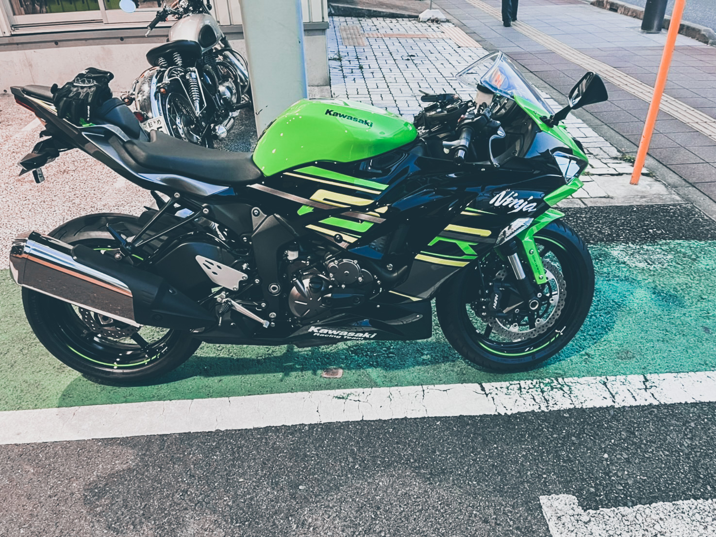 ZX-6R